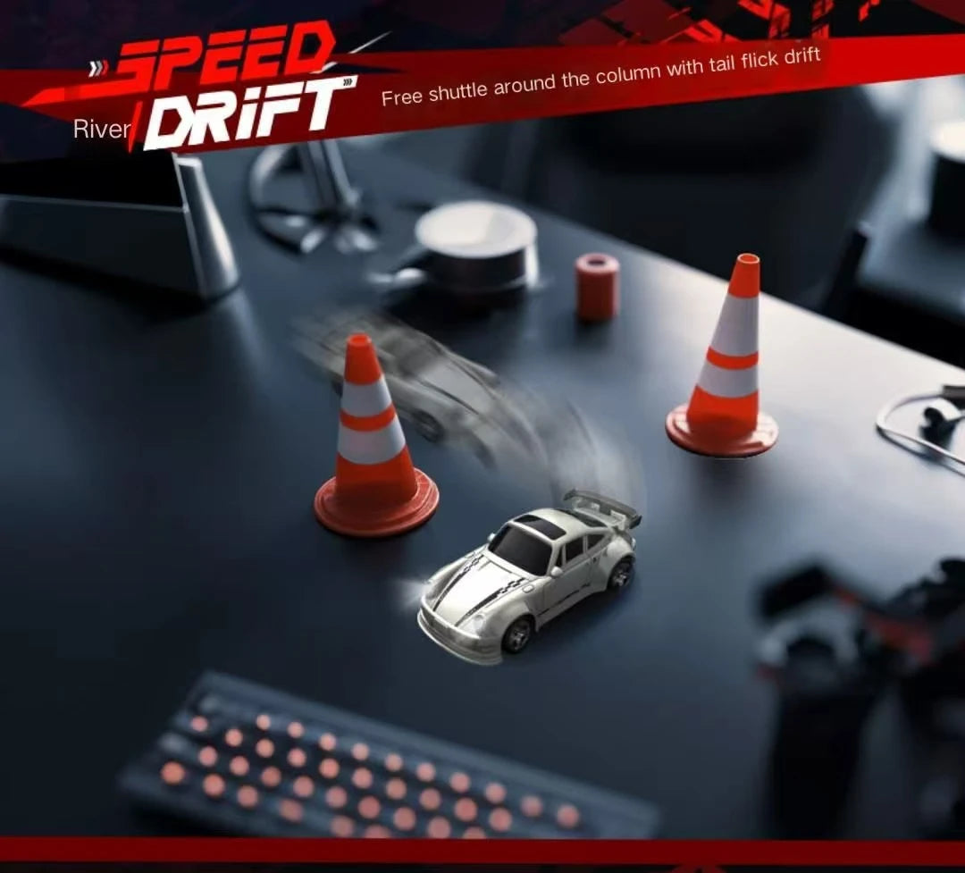 New 4WD 2.4GHZ RC Simulation Mini Drift Car Palm Racing Model Desktop Toys 1/64 Scale Remote Control Car Gift For Children Boys