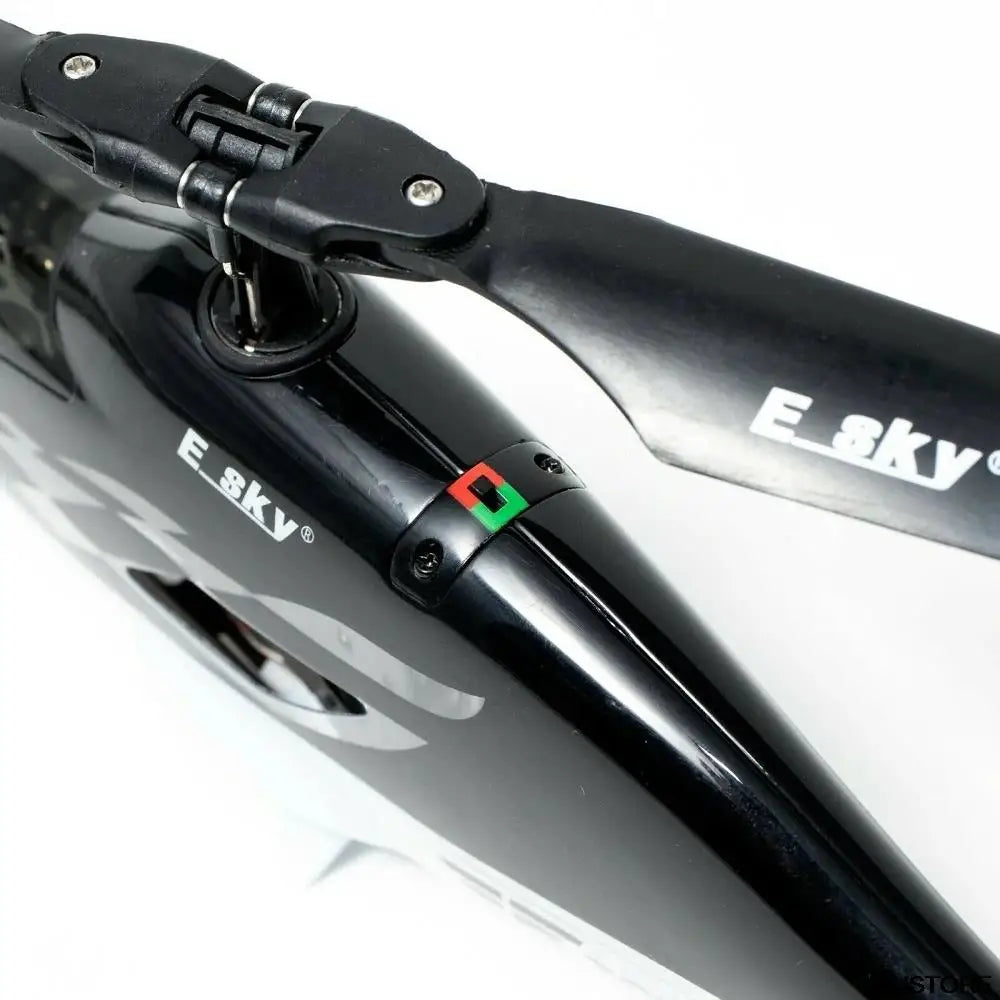 Esky 300 V2 Mini 6CH 2.4Ghz FXZ 6 DOF Axis Flybarless RC Helicopter RTF For Children Outdoor Remote Control Toys